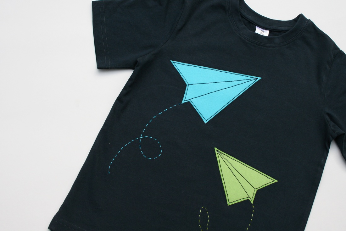 Noisy Kids appliqued Paper Planes T-shirt for children